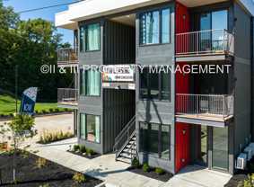 2950 Summit St. Kansas CIty, MO 64108 Blgd 1 #5 - Photo 1 of 1