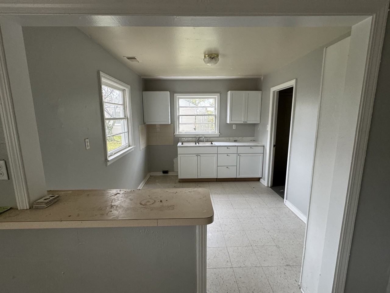 2256 Admiral Dr #1 - Photo 2 of 6