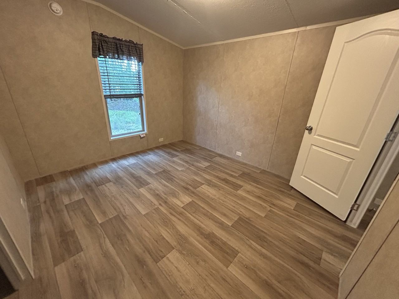 82 Donna Ln Lot 17 #1 - Photo 7 of 20