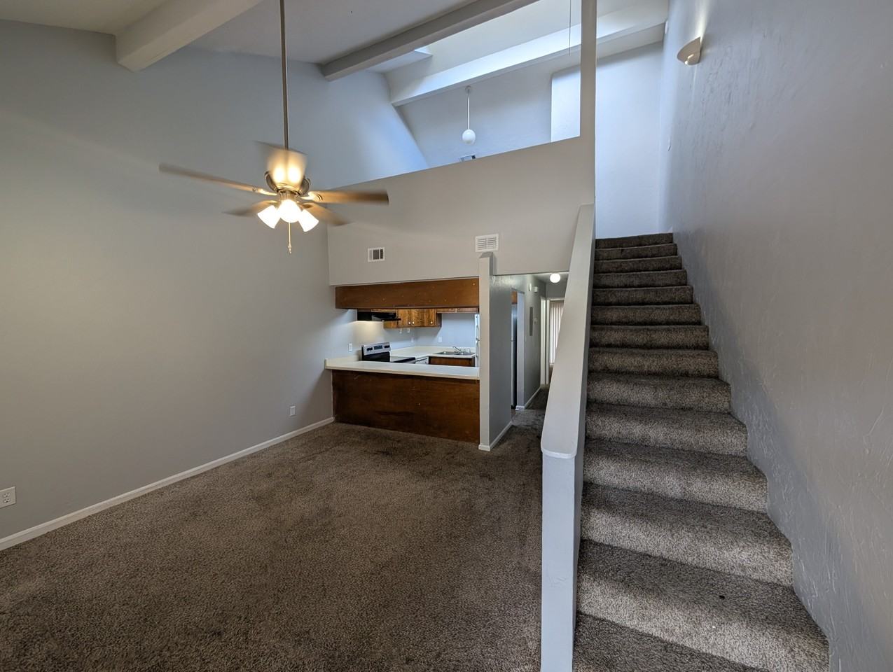 1257 Orange Ave E #1 - Photo 5 of 13