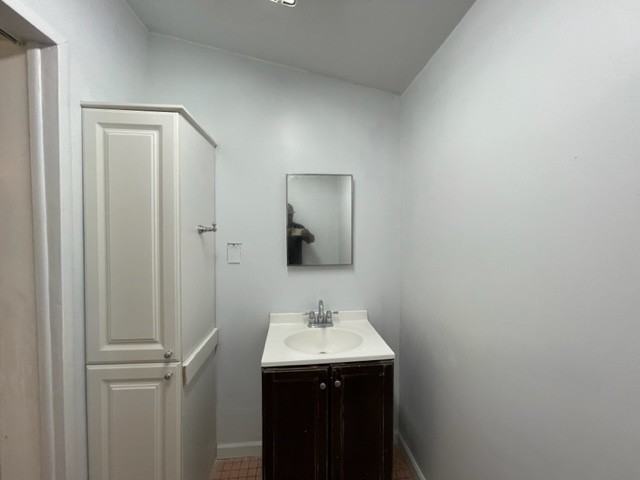 1343 E Bowman St #1 - Photo 7 of 24