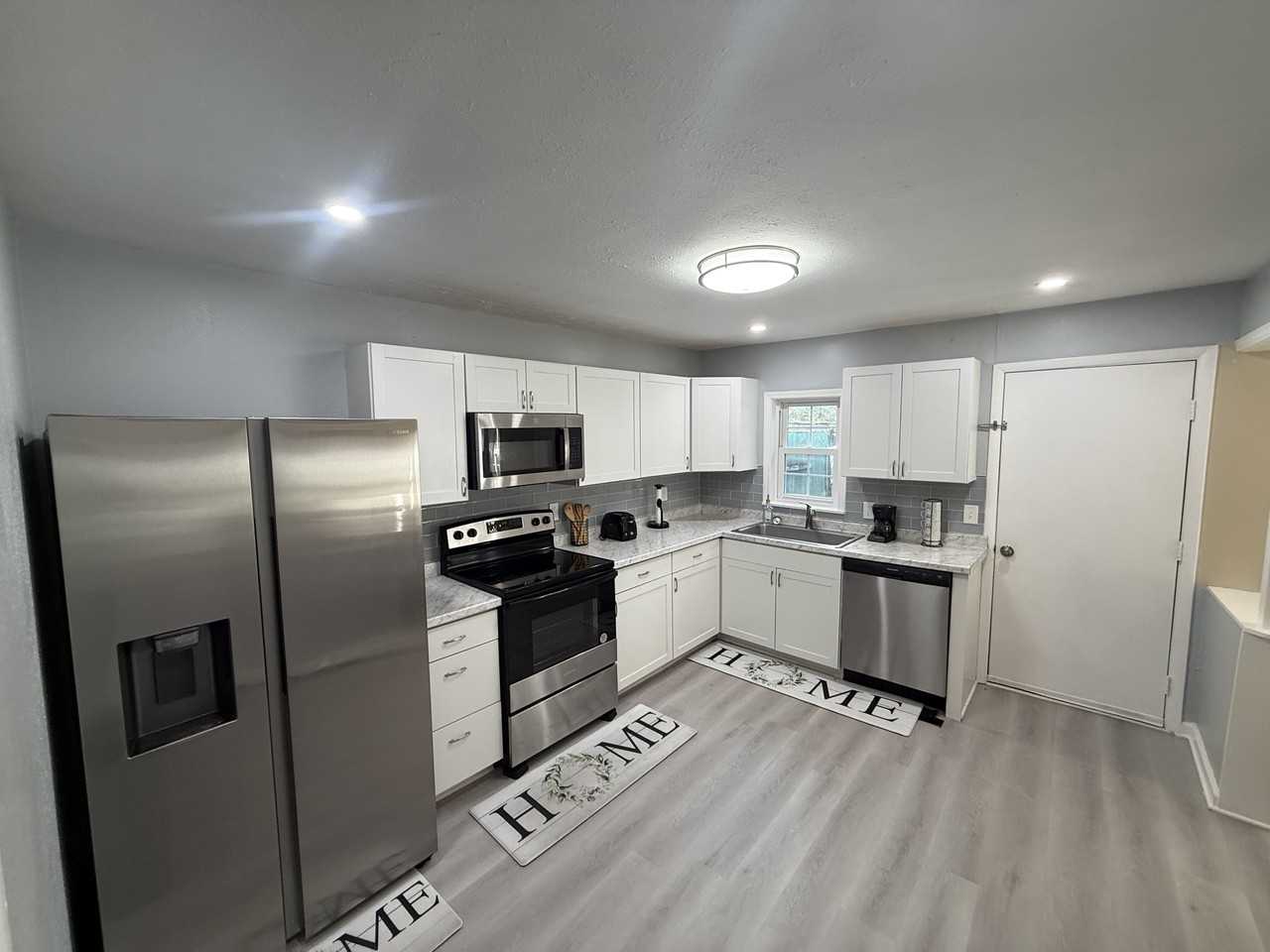 1215 East Beverly Street - 1215 East Beverly Street - Photo 3 of 10