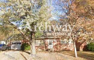 featured image of 615 W 82nd St #NA