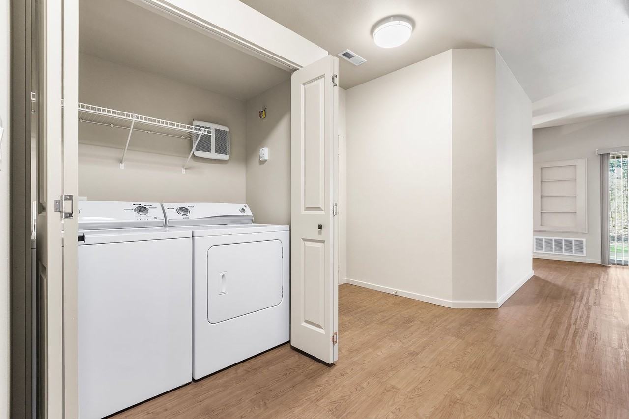 OLP 5264 NE 121st Avenue - Photo 4 of 35