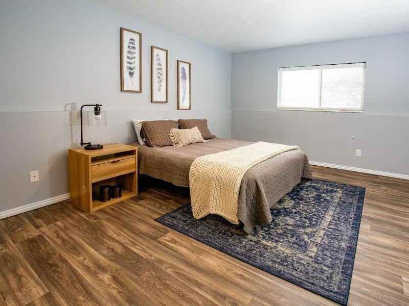 2075 N Main St - Photo 3 of 43