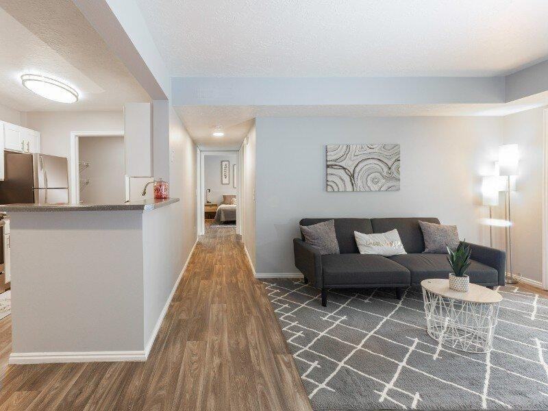 2075 N Main St - Photo 3 of 43