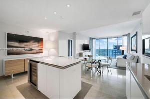 featured image of SW 10th St & S Miami Ave