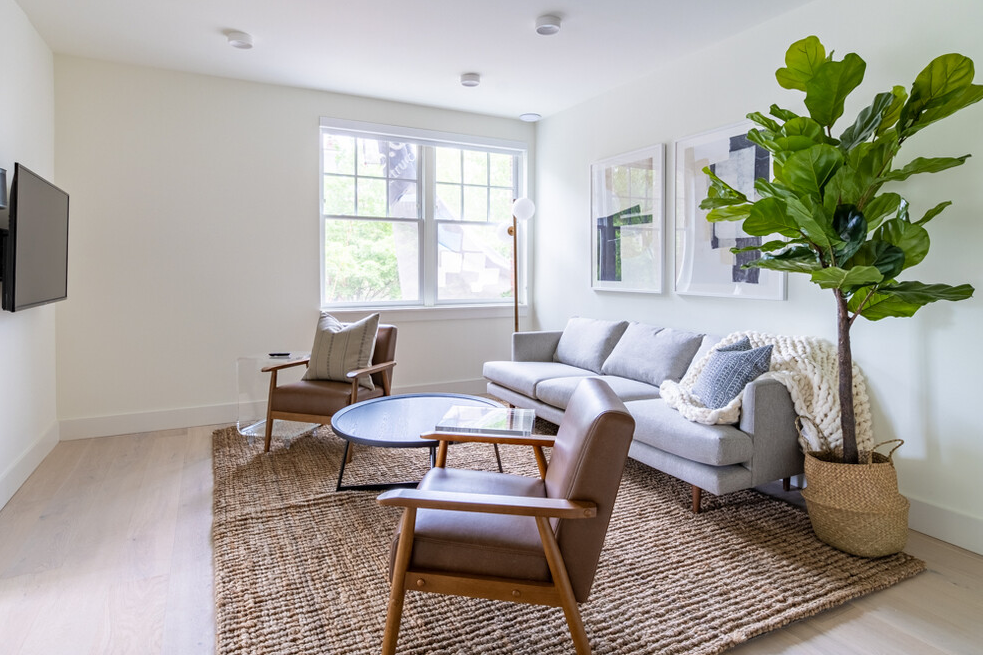 Flats on the Hill - Coliving #202-4 - Photo 3 of 18