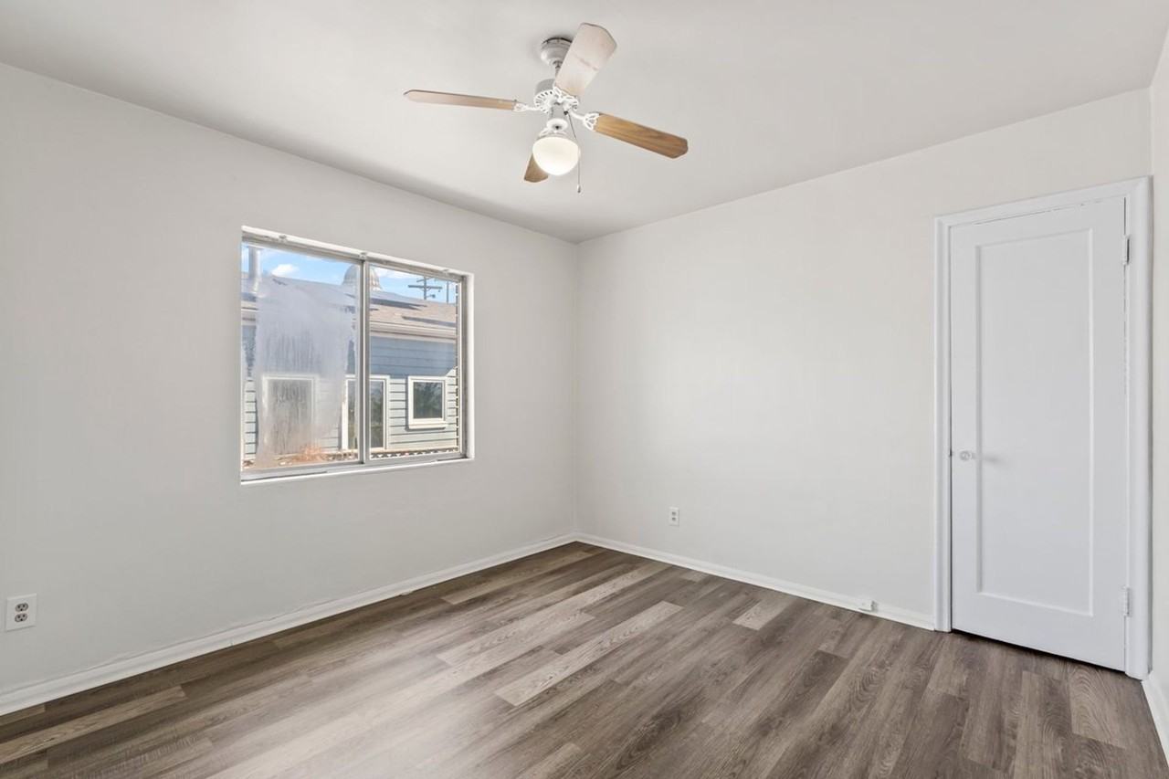 76 W Apricot Ave - Photo 7 of 38