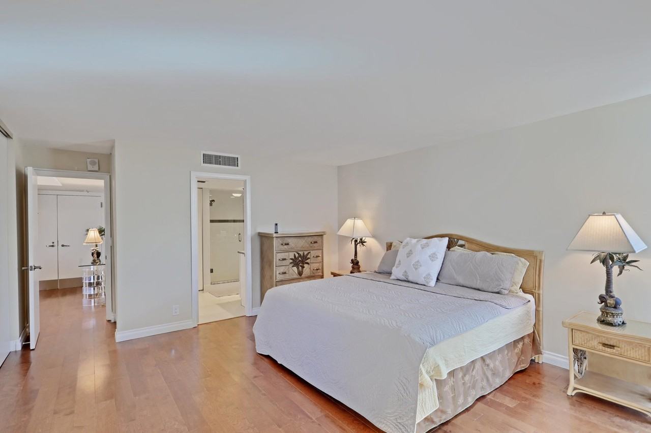 5540 N OCEAN DR 2D - 1 #1 - Photo 5 of 42