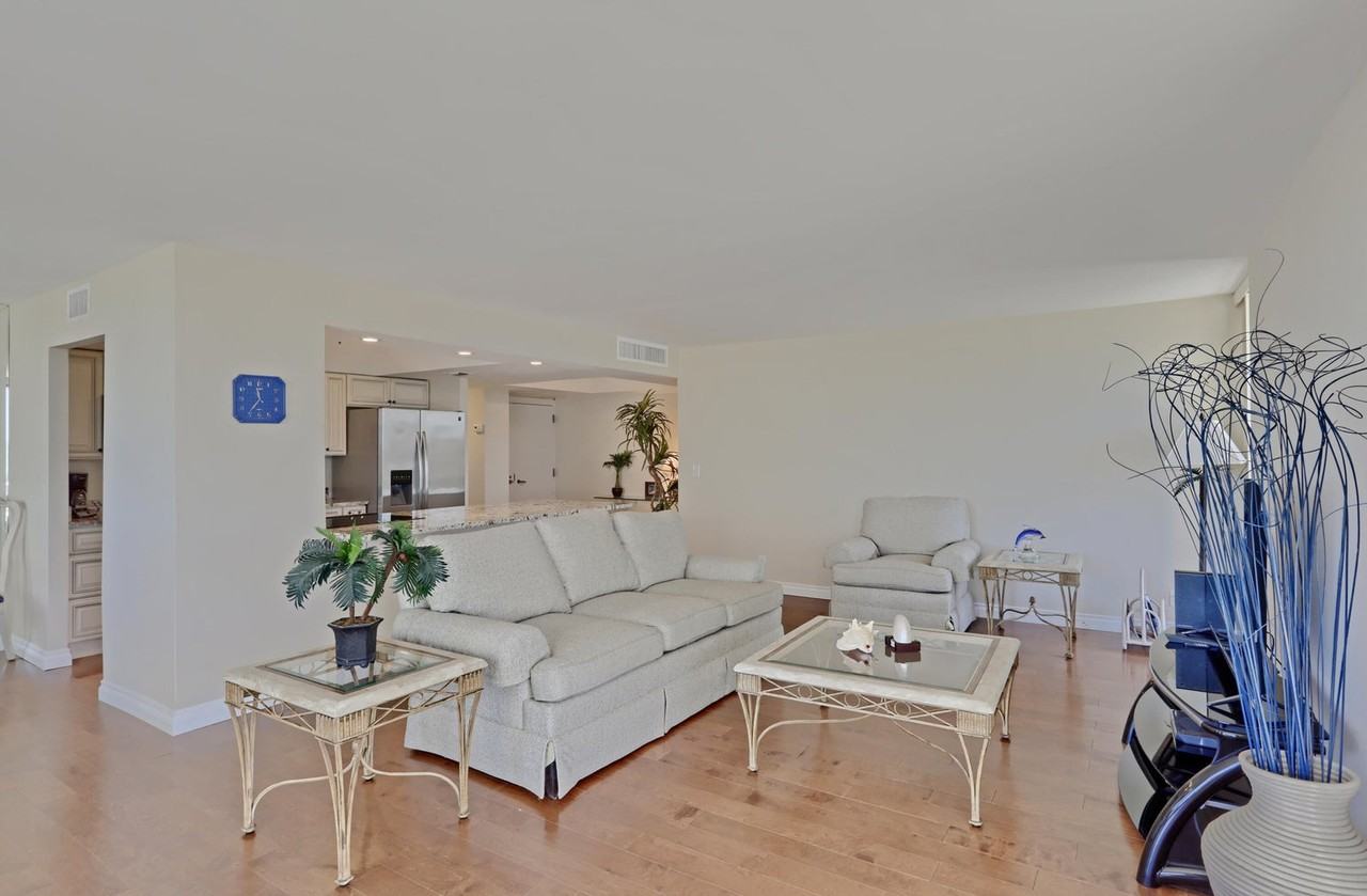 5540 N OCEAN DR 2D - 1 #1 - Photo 6 of 42