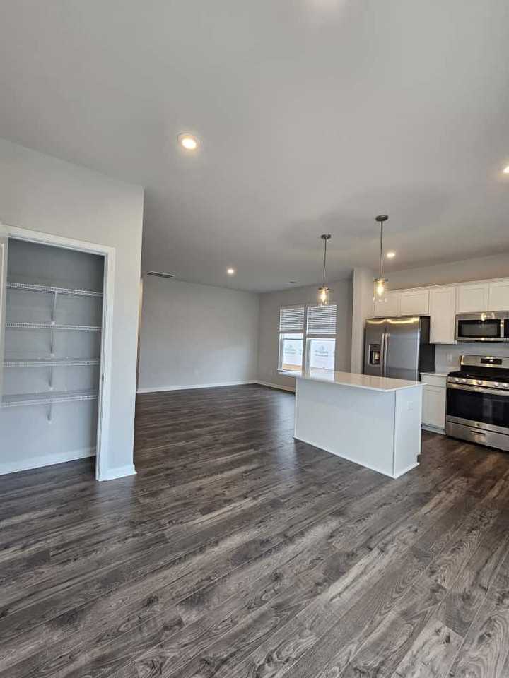 136 Randwick Ln #1 - Photo 6 of 25