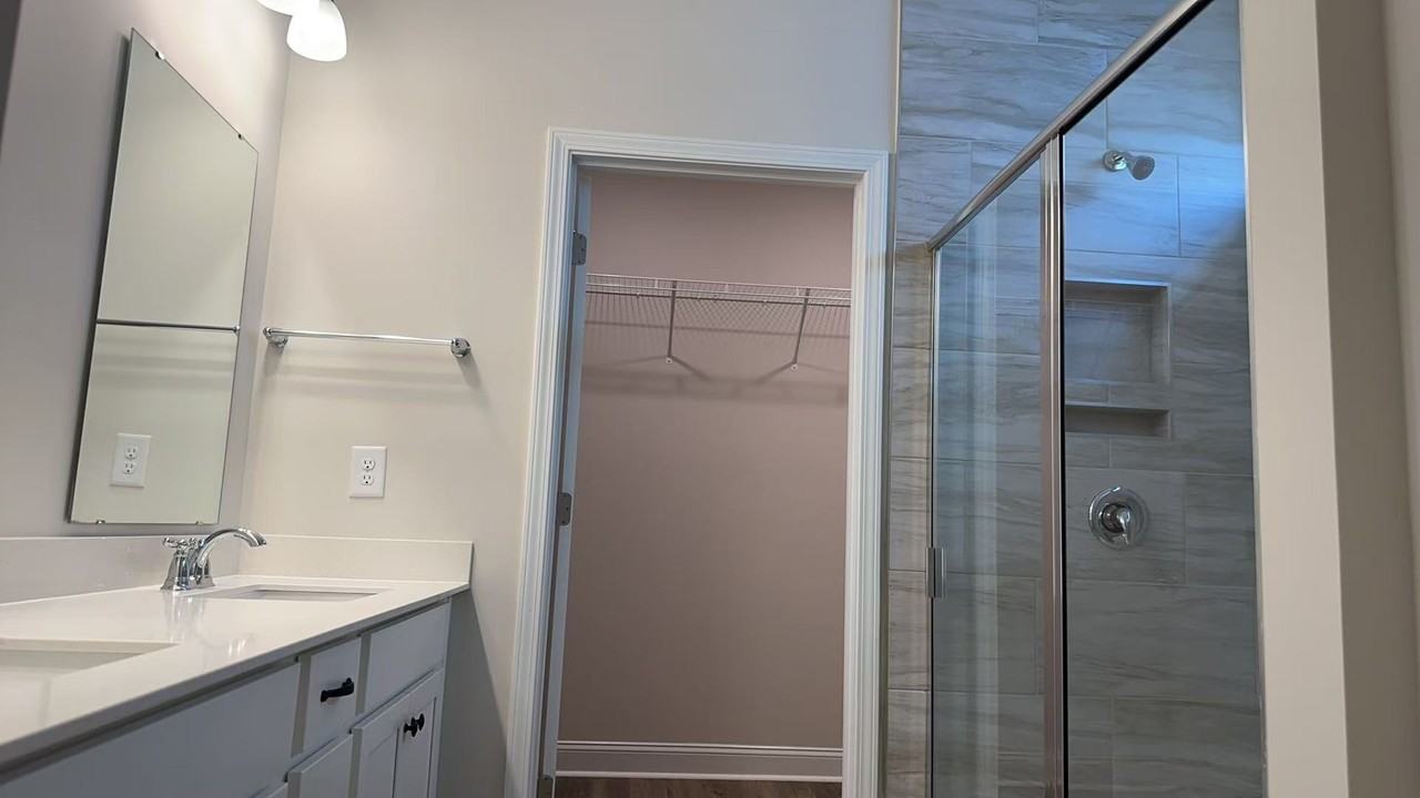 1820 Hardwood Ct #1 - Photo 2 of 15