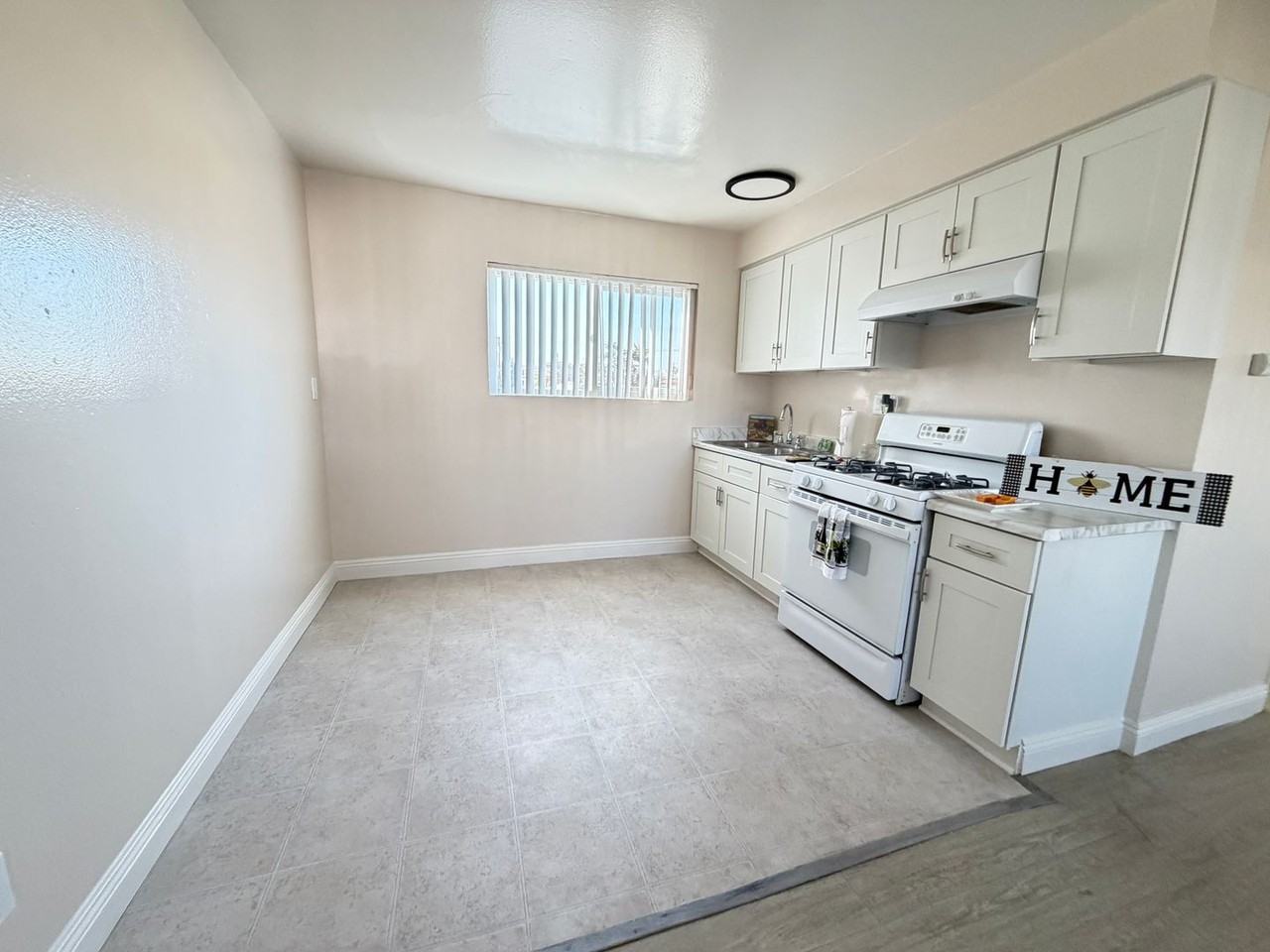 Madison - Photo 6 of 29