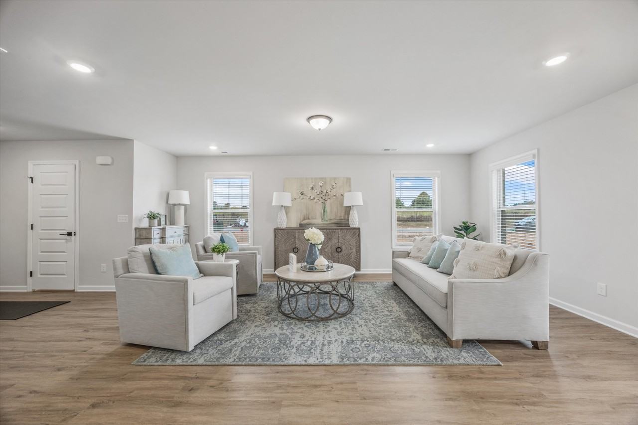 27919 Chalmers Cir #1 - Photo 2 of 11