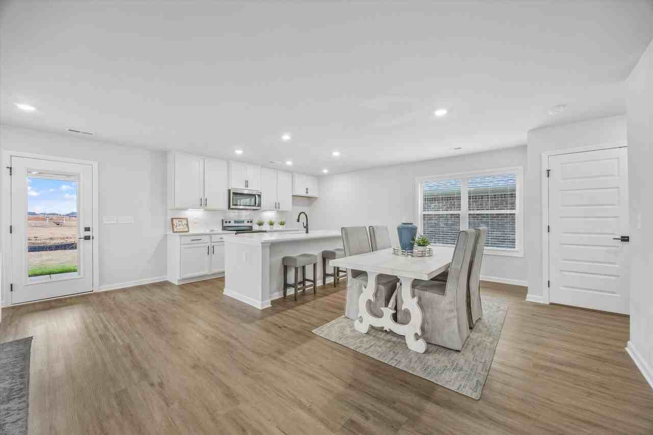 27919 Chalmers Cir #1 - Photo 3 of 11