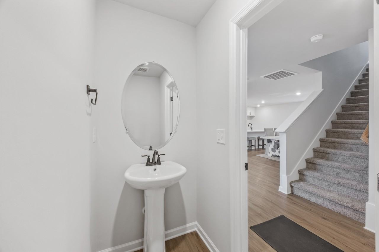 27919 Chalmers Cir #1 - Photo 4 of 11