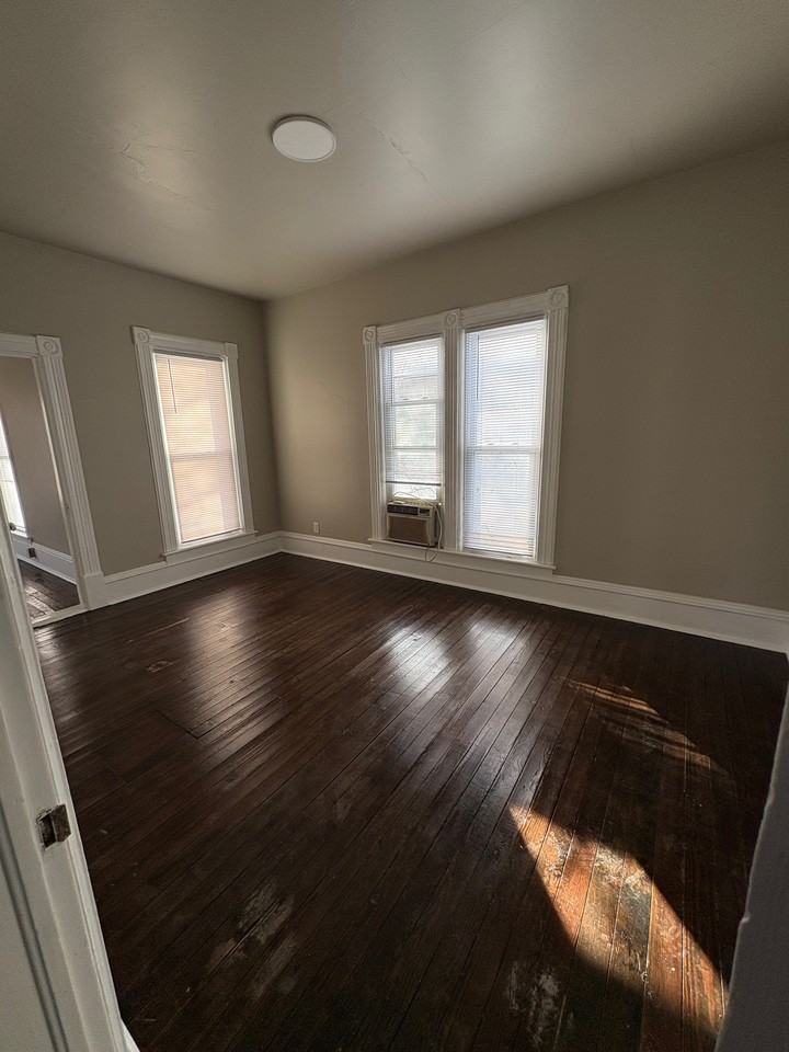 229 North Washington StreetApt A #1 - Photo 4 of 5