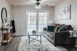 903 Linwood DrApt 406 #406 - Photo 1 of 1