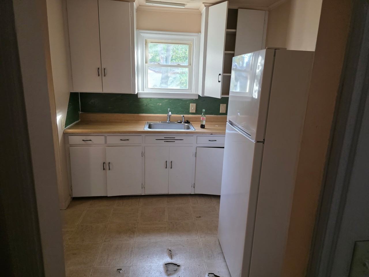 732 Maplehill Ave #1 - Photo 5 of 8