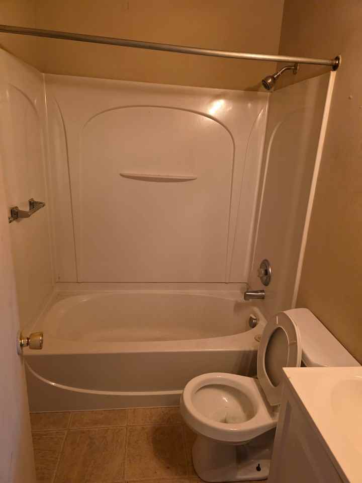 732 Maplehill Ave #1 - Photo 7 of 8