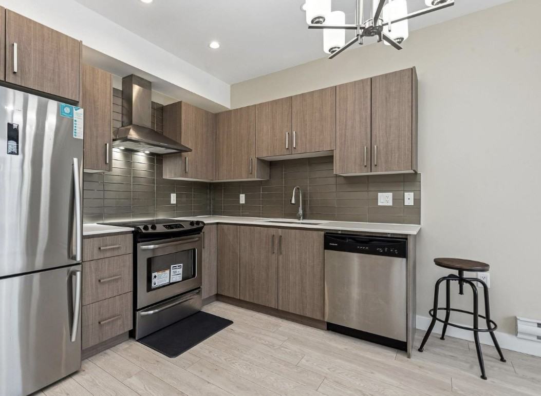 2623 Venables St - Photo 2 of 13