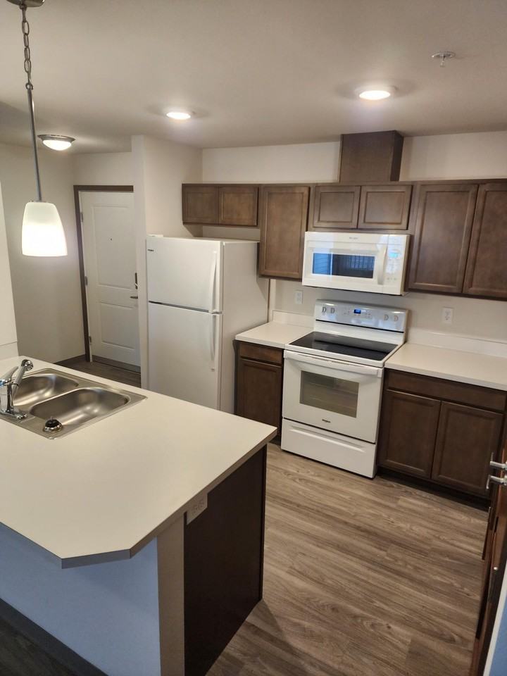 175 Pump Dr - Photo 6 of 9