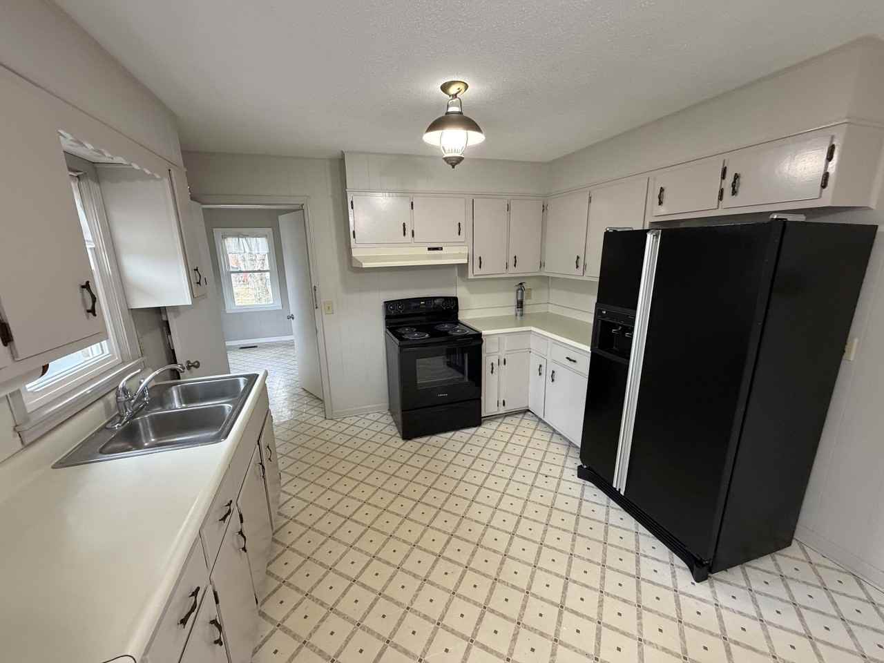 7410 New Glendale Rd #1 - Photo 4 of 12