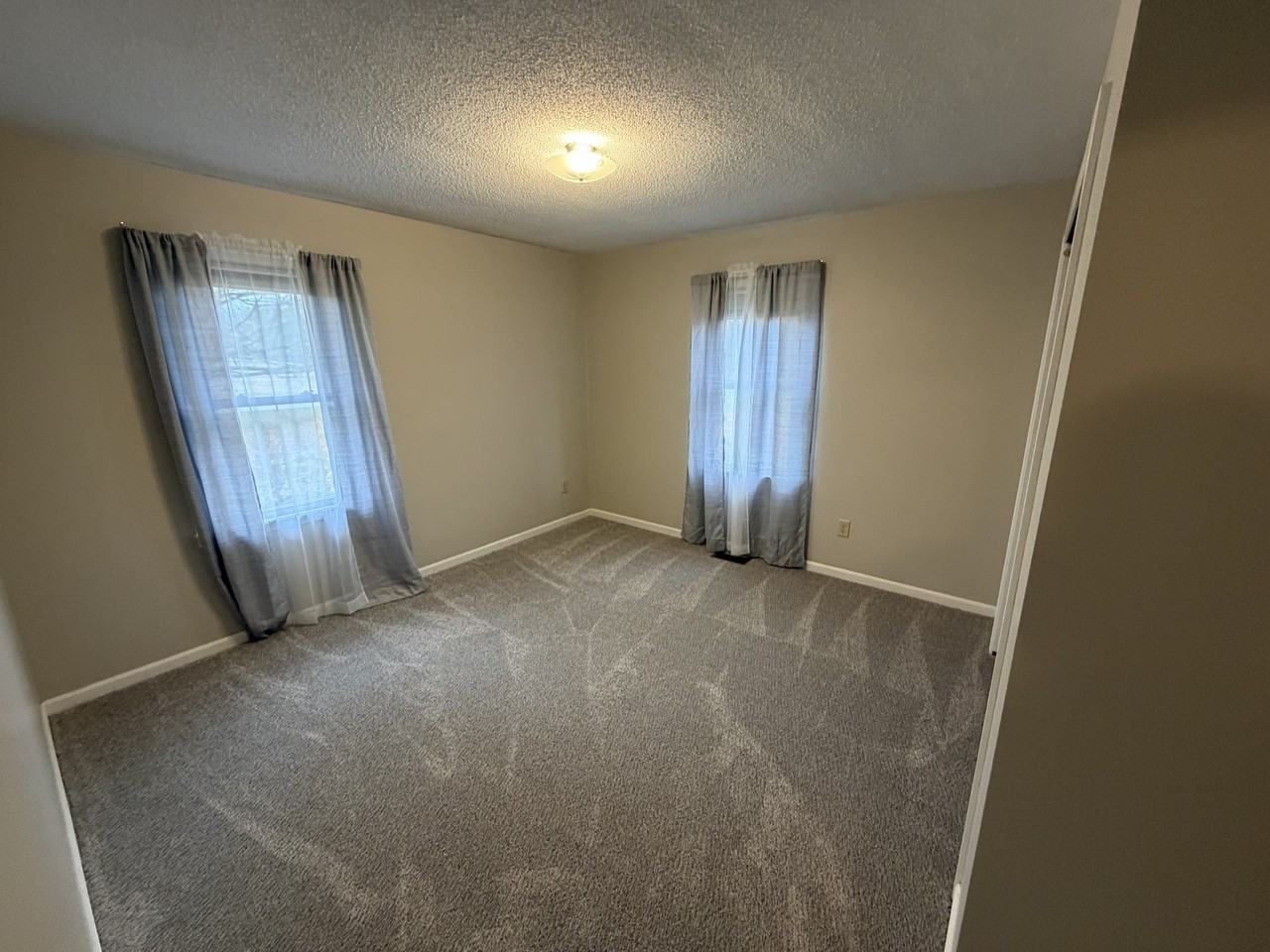 7410 New Glendale Rd #1 - Photo 7 of 12