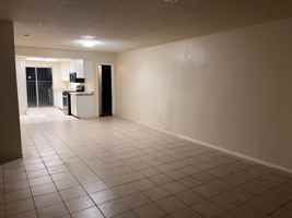 featured image of 962 Monarch St