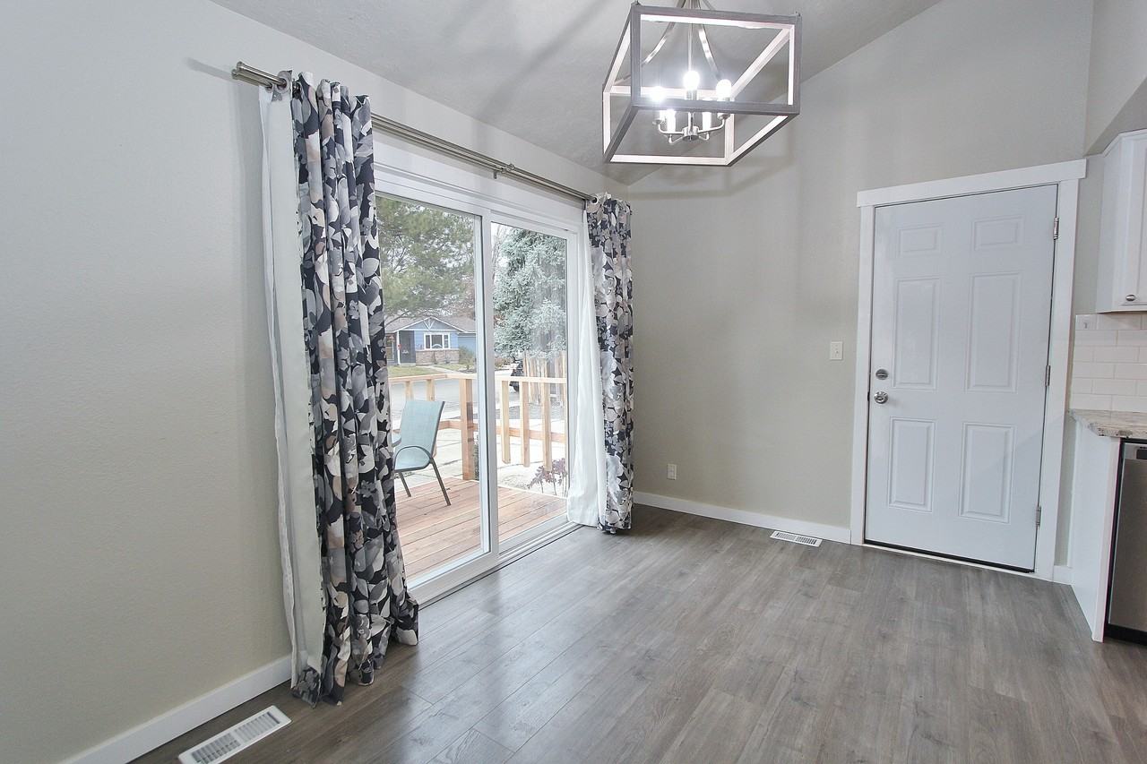 11887 W Alfred St #1 - Photo 7 of 25