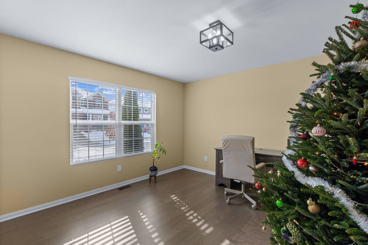 430 Rockcrest Way #1 - Photo 6 of 44