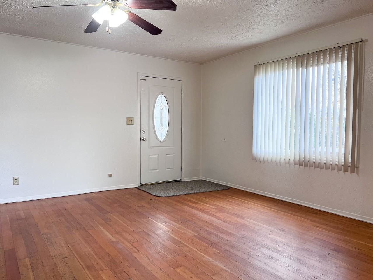 1795 S 9th St - Photo 4 of 21