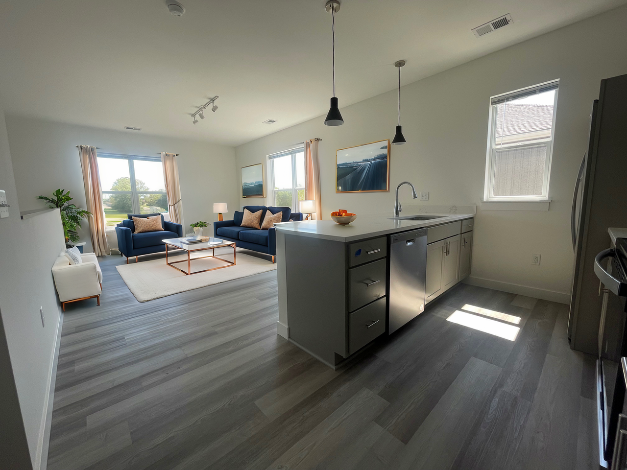 Point Gardens Apartments - Photo 3 of 27