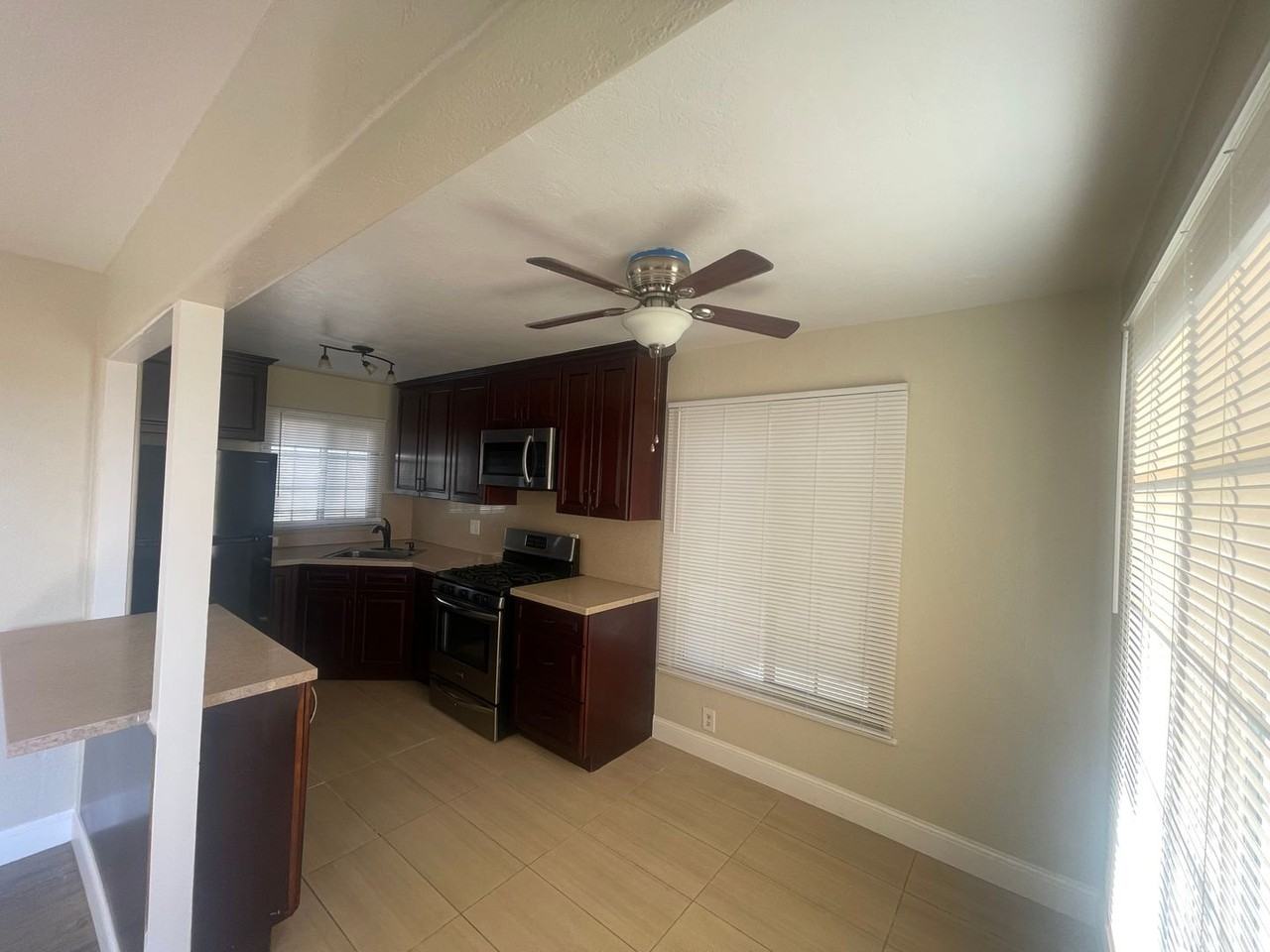 445 - Crescent Center - Photo 2 of 6