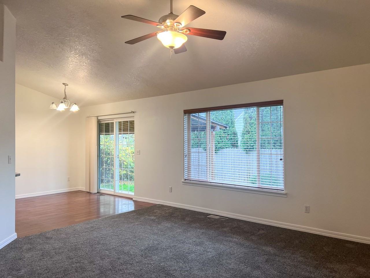 262 W Joy St - Photo 3 of 16