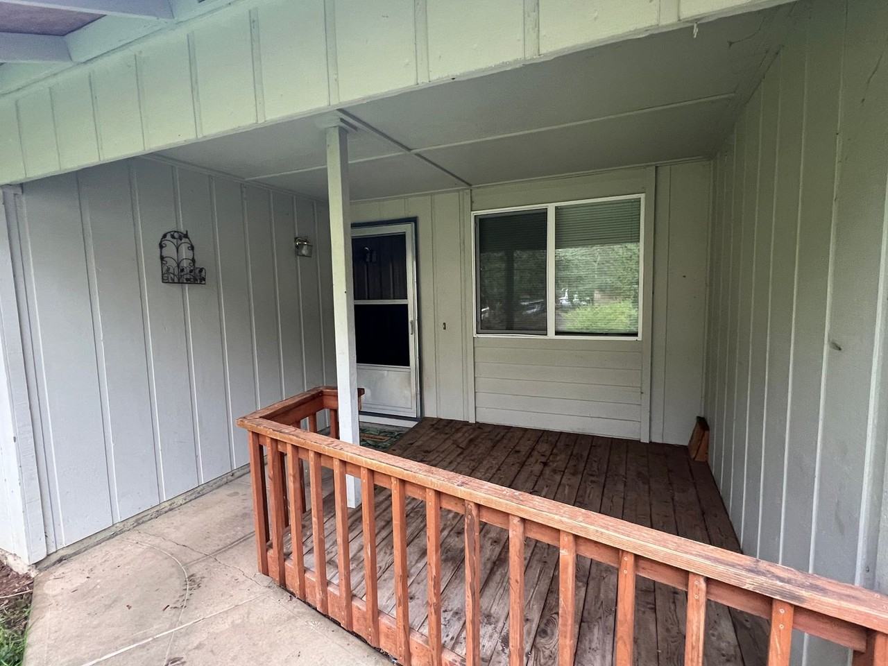 1307 Nw 119th St - Photo 2 of 28