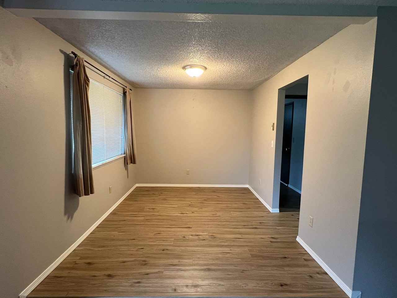 1307 Nw 119th St - Photo 7 of 28