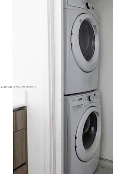 NE 28th St & Biscayne Blvd - Photo 5 of 8