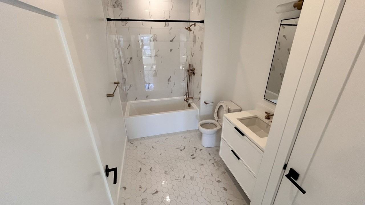 52 Leo M Birmingham Pkwy - Photo 7 of 17