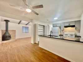 featured image of 1118/1120 Hazelton