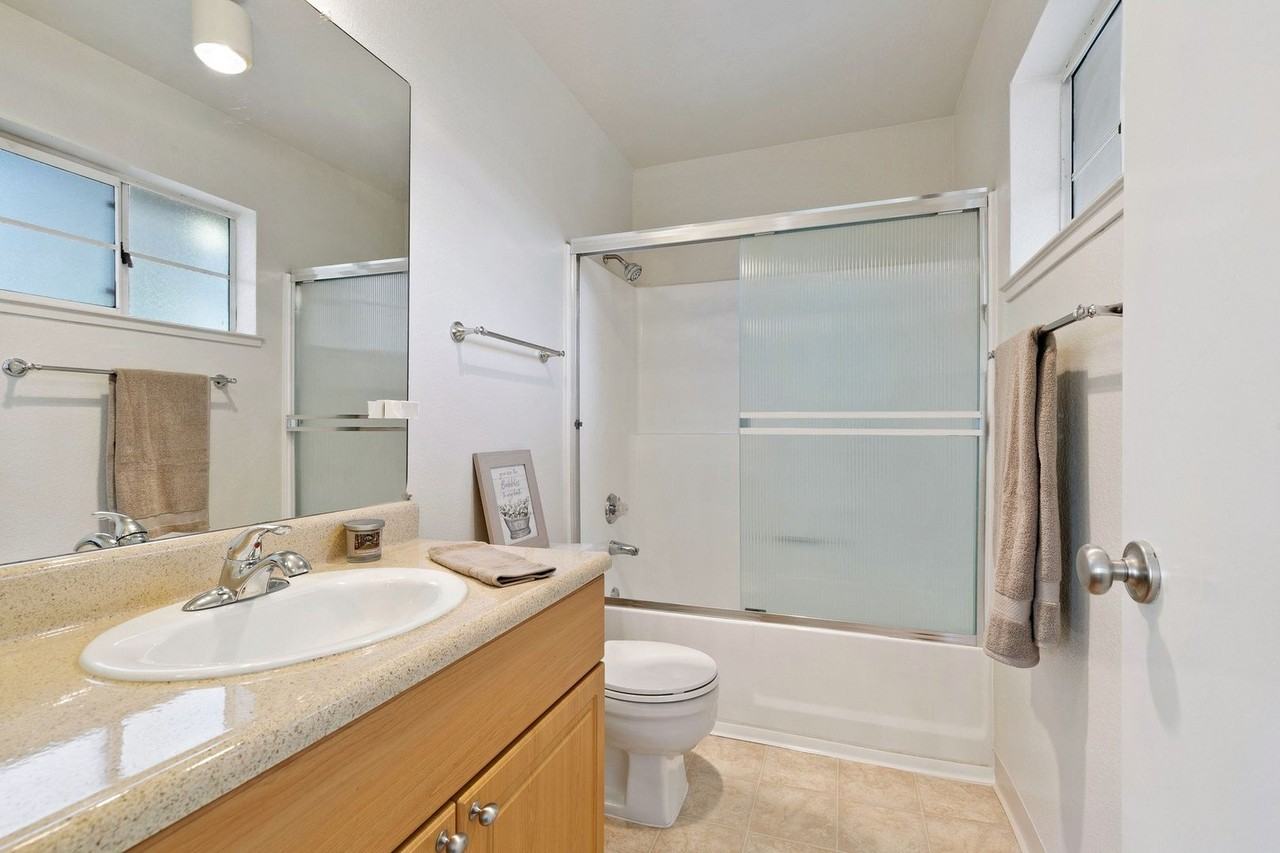 Bel Air Apartments - Photo 2 of 9