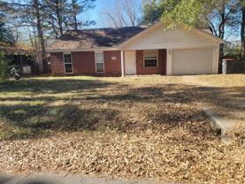 919 Harris Dr - Photo 1 of 1