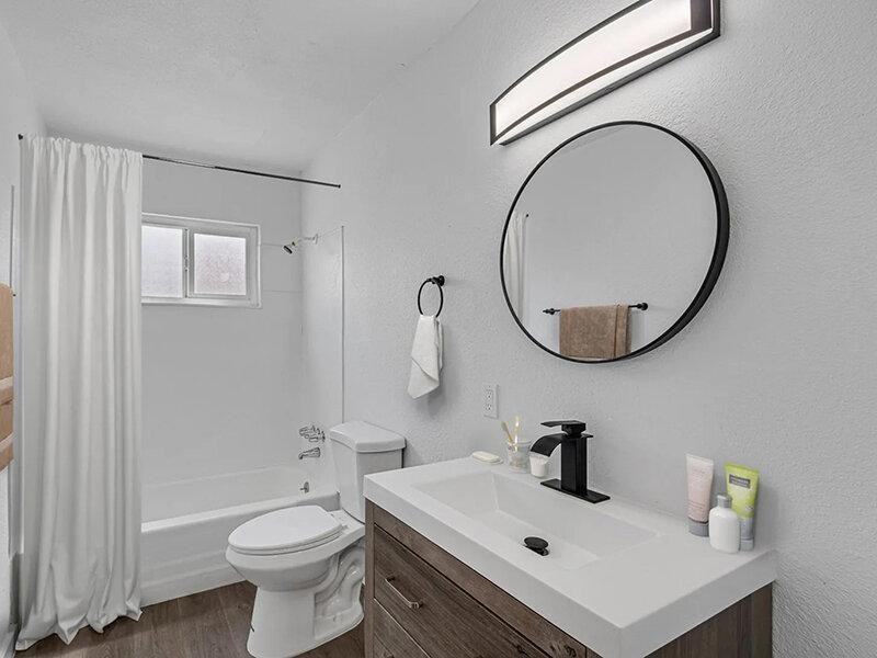 2200 Carter Cir - Photo 6 of 20