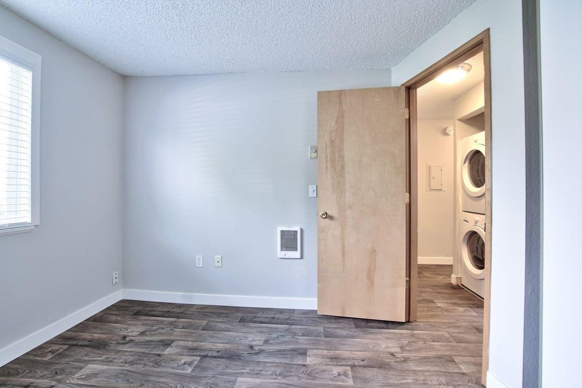 5400 Sw 180th Ave - Photo 4 of 43