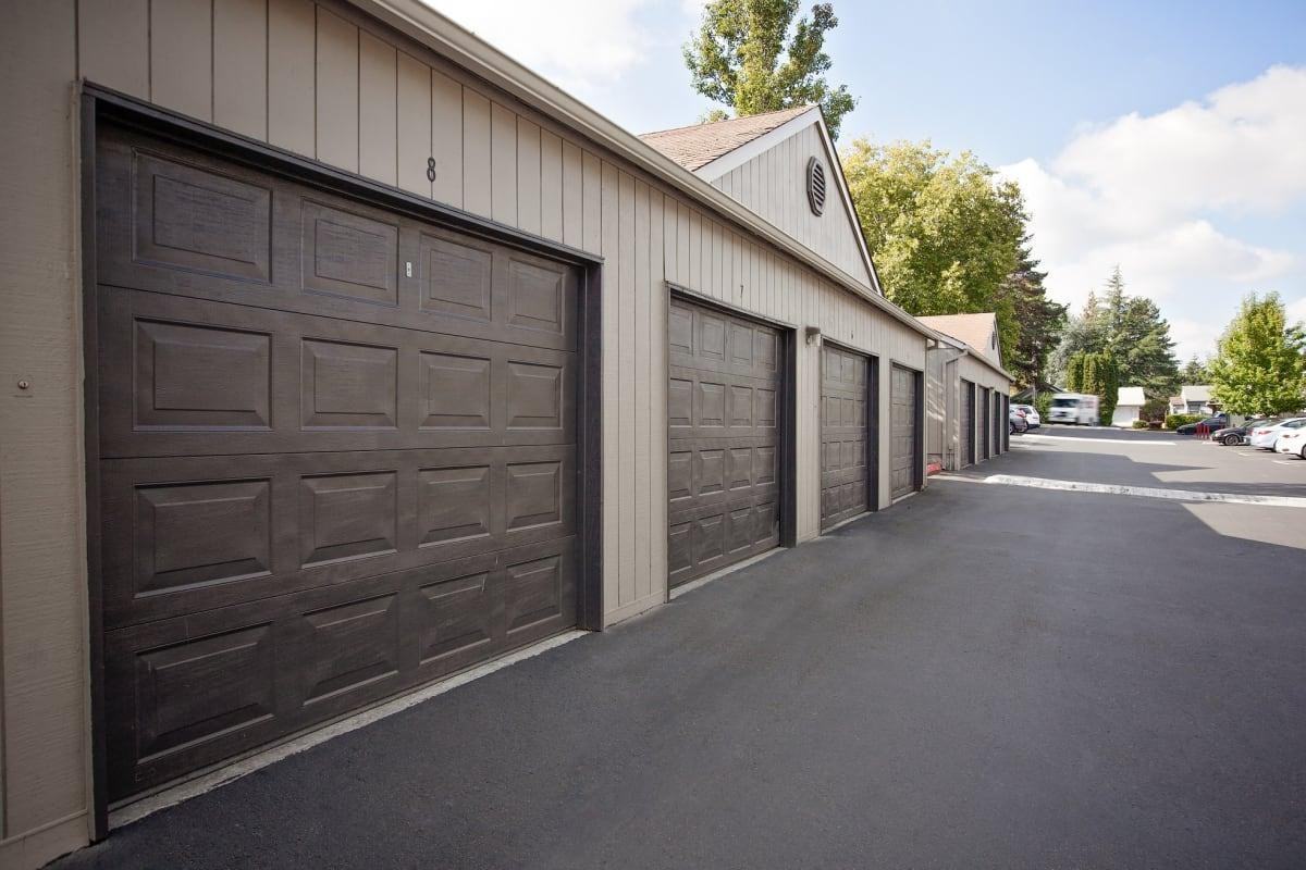 5400 Sw 180th Ave - Photo 3 of 43