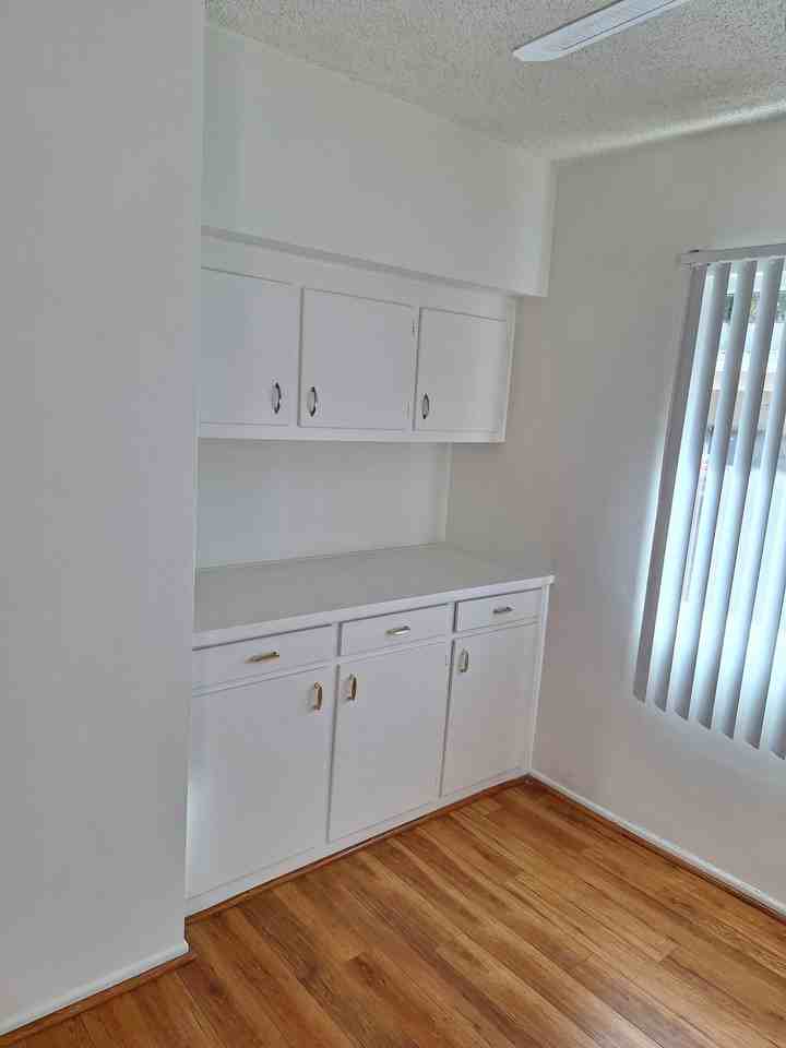 12928 Moorpark Street #3 - Photo 4 of 13