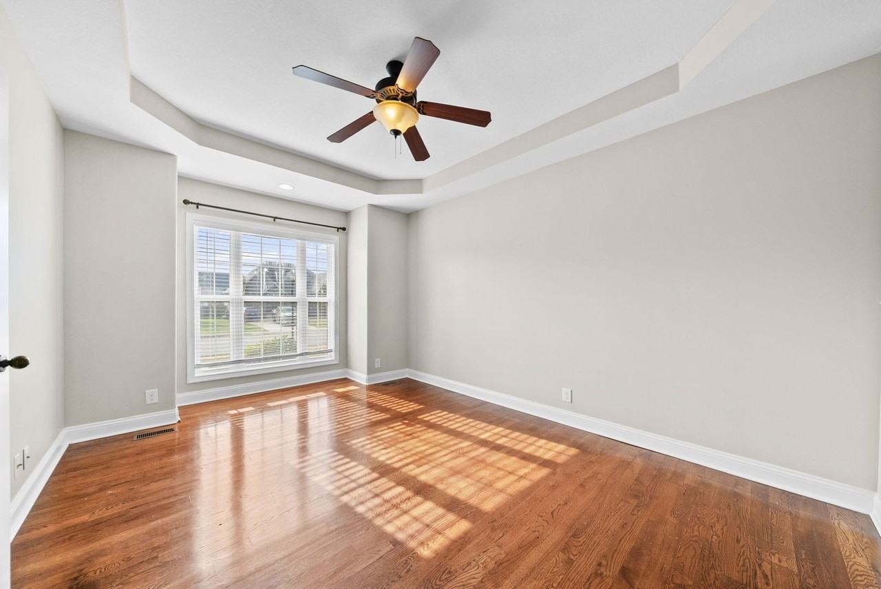 1900 Apache Way - Photo 6 of 50