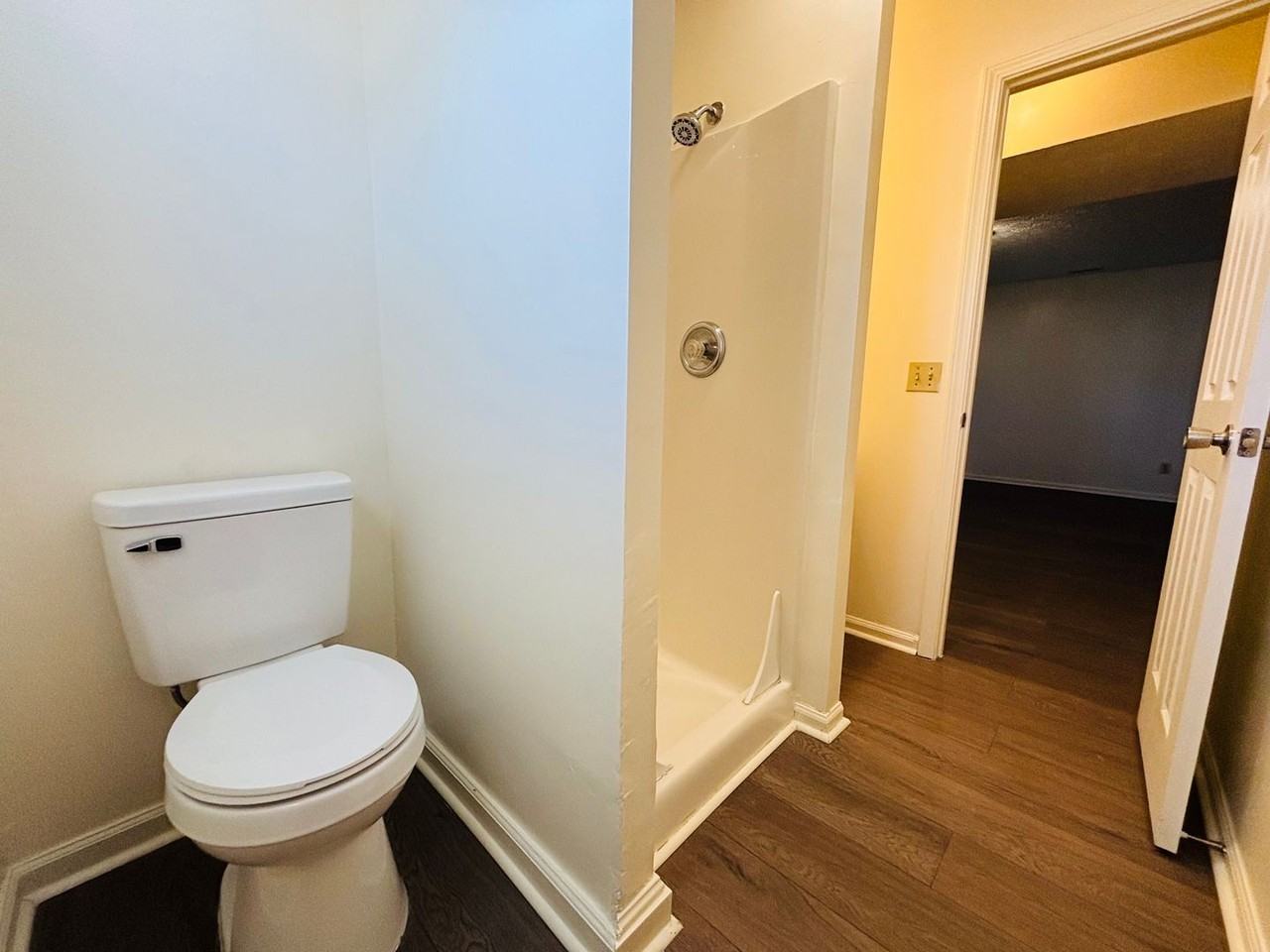 310 Wakeman Ct - Photo 7 of 21