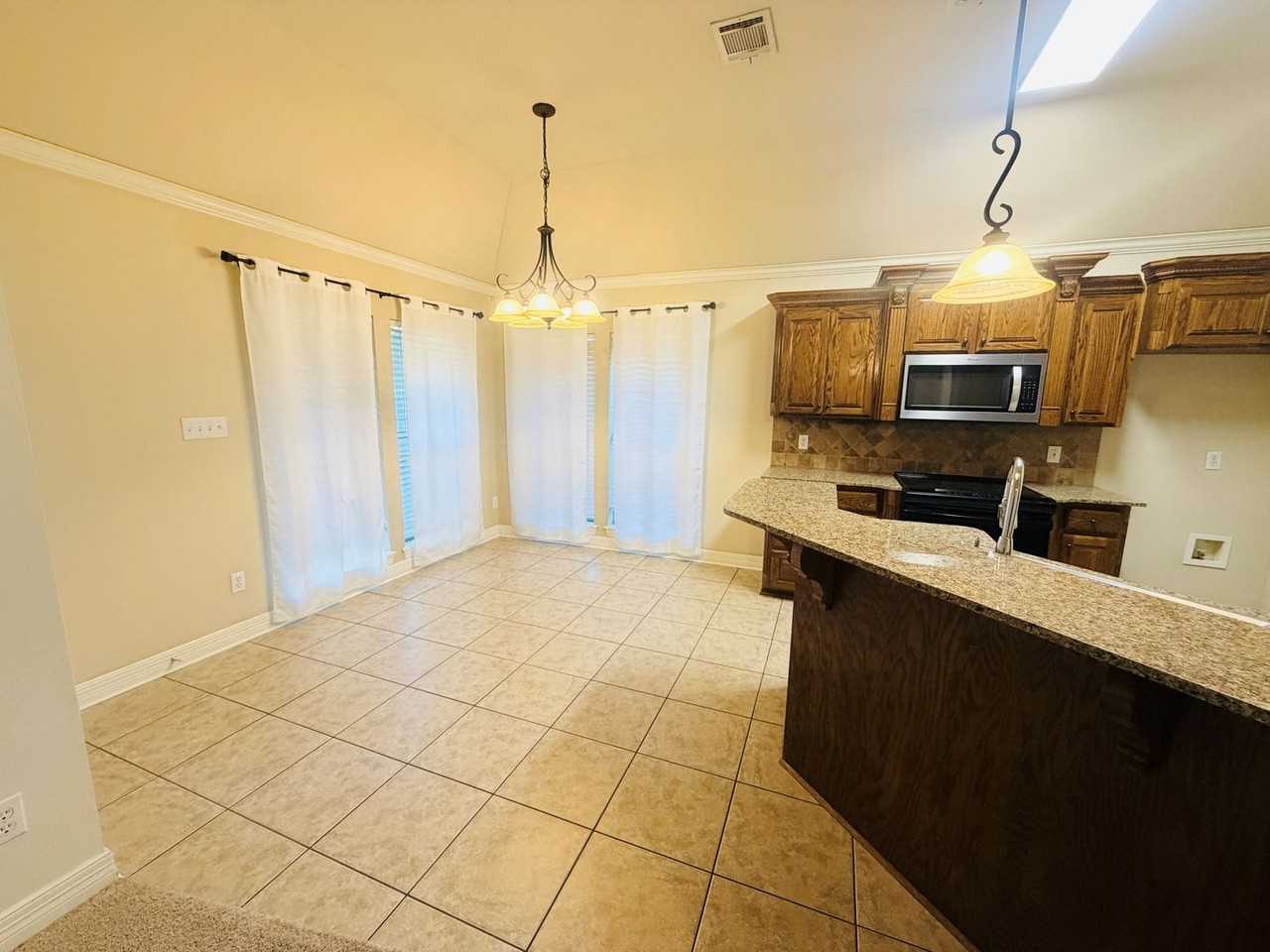 513 Fox Cv - Photo 6 of 15